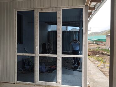 Окна на заказ: Изготовление и ремонт пластиковых и алюминиевых окон и дверей витражи