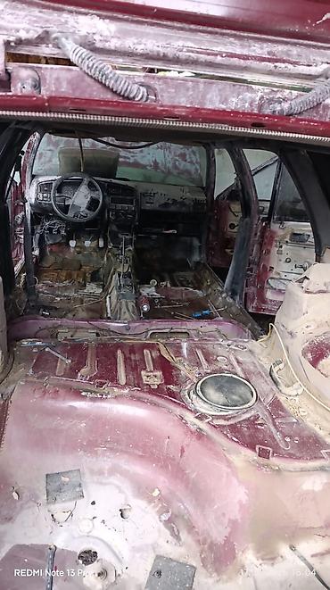 Volkswagen: Volkswagen Passat Variant: 1990 г., Универсал — 4