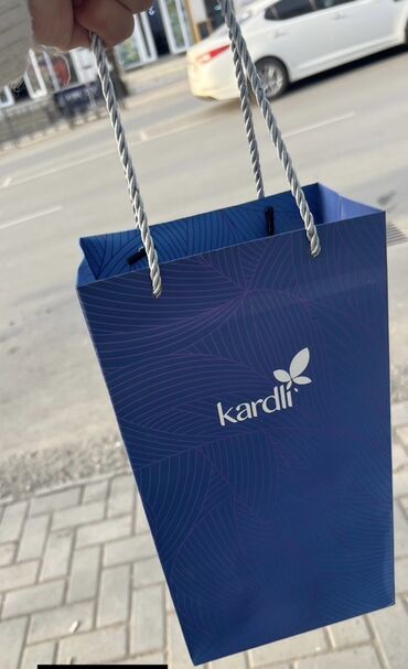 прозрачный чайник: Это термобутылка Kardli Healthy Bottle с фильтром. • Оснащена