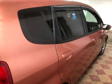 обмен дом: Honda Jazz: 2005 г., 1.4 л, Вариатор, Бензин, Хэтчбэк