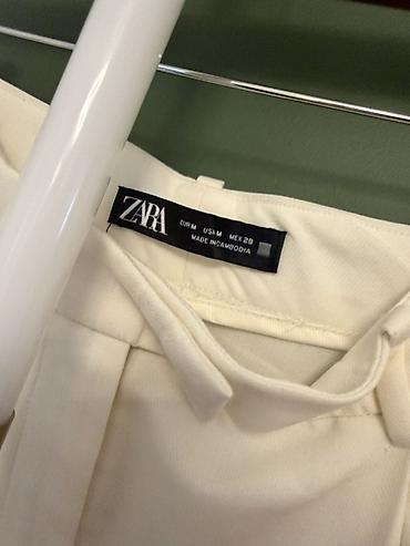 ağ pencek: ZARA qadın blezeri - 70 AZN Zara qadin şort - 40 AZN Yeni kimi!!! - — 7