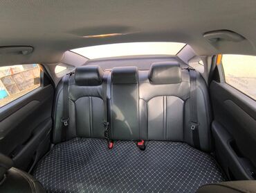 Hyundai: Hyundai Sonata: 2018 г., 2 л, Автомат, Газ, Седан — 2