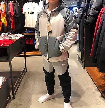 tech flees: Мужская куртка, M, Nike, Новый, цвет - Серый, Самовывоз, Платная доставка — 1