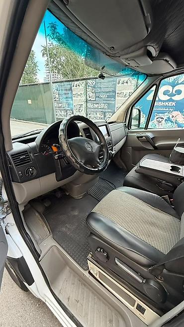 Жеңил жүк ташуучу унаа, Mercedes-Benz, Колдонулган — 8