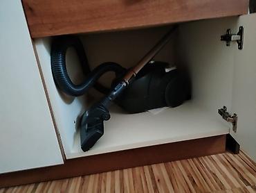 Dugoročno: Izdaje se nameštena soba Beograd – Centar Stari Grad Izdajem — 11