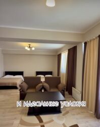 Отели и хостелы: Продается действующий отель Асман в селе Бостери. 12 номеров класса — 15