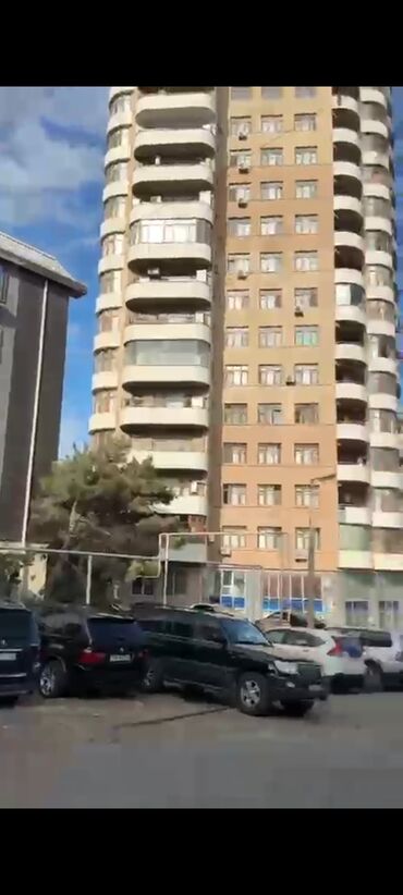 купить недвижимость в баку: 4 otaqlı, Yeni tikili, 110 kv. m