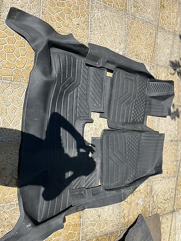 disk 17 lik: Avtomobil üçün tam ölçülü 3D döşəmə xalça dəsti - Material: qalın — 3