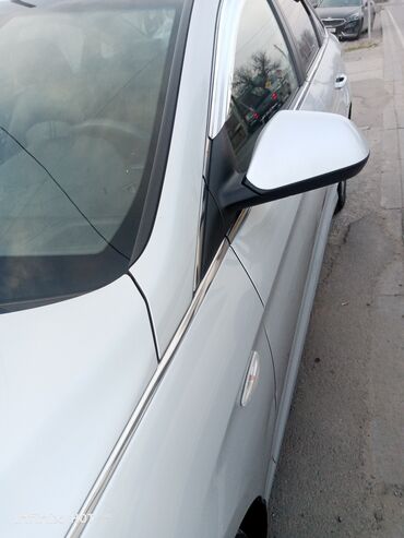 Hyundai: Hyundai Sonata: 2019 г., 2 л, Автомат, Газ, Седан — 24