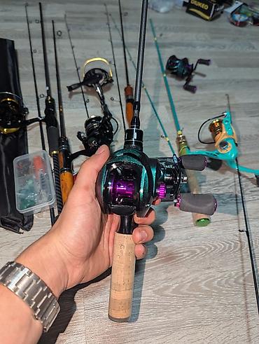 Другое для охоты и рыбалки: Набор для спиннинговой рыбалки Состав: - Спиннинги (несколько — 2