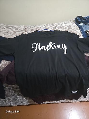 dsx cevik forma: Çox az geyinilib,razmeri 2xl.
çox az geyinilib,23yazısı var — 2