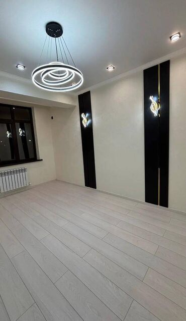 дешевые квартиры в оше: 1 комната, 40 м², Элитка, 3 этаж, Евроремонт