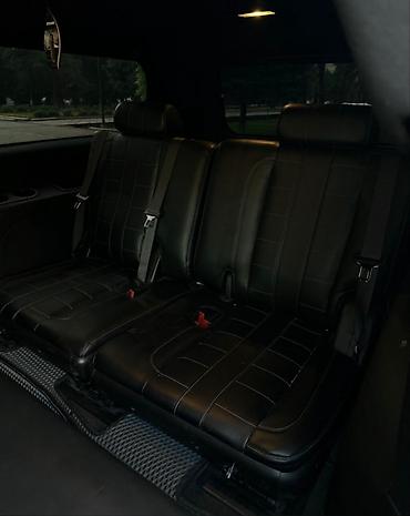 suburban: Chevrolet Suburban: 2010 г., 6 л, Автомат, Бензин, Внедорожник — 2