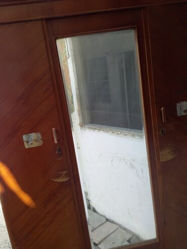 Dolablar: Açılan, 2 qapılı Düz dolab, Şifonyer — 5