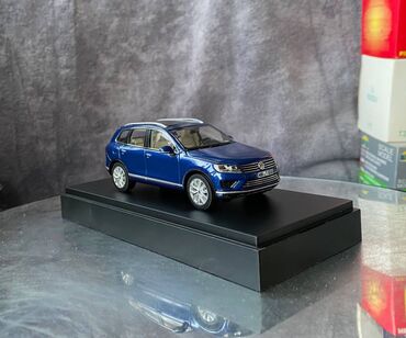 Avtomobil modelləri: 2015 il, 1:43, Dəmir, Ödənişli çatdırılma — 18