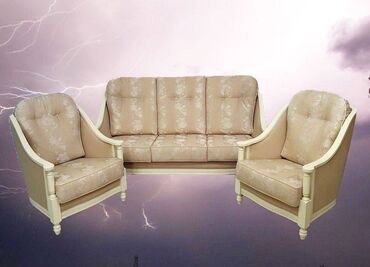 диван два кресла комплект: Мягкая мебель POMANTIQUE LUX, Румыния, цвет crem, обивка ткань, в