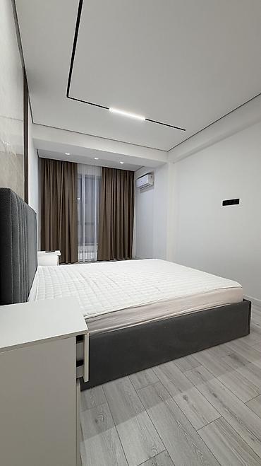 Продажа квартир: 2 комнаты, 82 м², Элитка, 3 этаж, Дизайнерский ремонт — 9