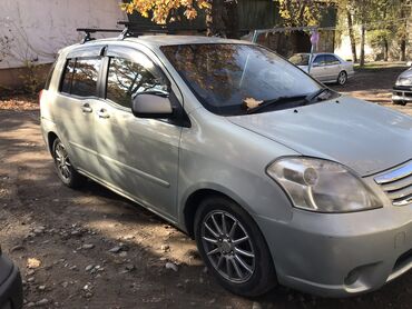 Toyota: Toyota Raum: 2003 г., 1.5 л, Автомат, Бензин