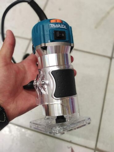 Elektro materijal: Razni. Alati po pristupacnim cenama Dodatne slike saljemo Sva roba je na lalafo.rs — 22 Elektro materijal: Razni. Alati po pristupacnim cenama Dodatne slike saljemo Sva roba je — 22