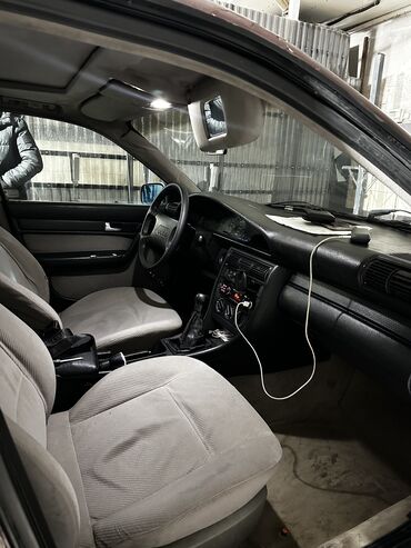 Audi: Audi 100: 1991 г., 2 л, Механика, Бензин, Седан — 7