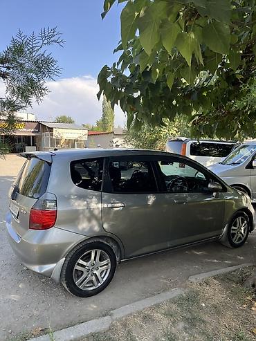 фит кузовные: Honda Fit: 2005 г., 1.5 л, Вариатор, Бензин, Хэтчбэк — 3