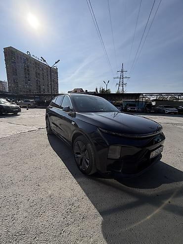 сияна машина: Lixiang L6: 2024 г., 1.5 л, Автомат, Гибрид, Кроссовер — 4