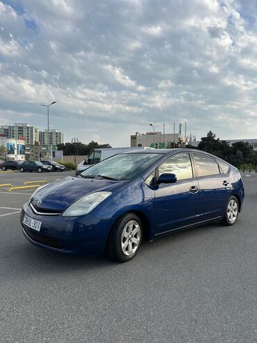 Tavalar: Toyota Prius (2-ci nəsil) hibrid hetçbek - tünd mavi rəng 4 eded Teze