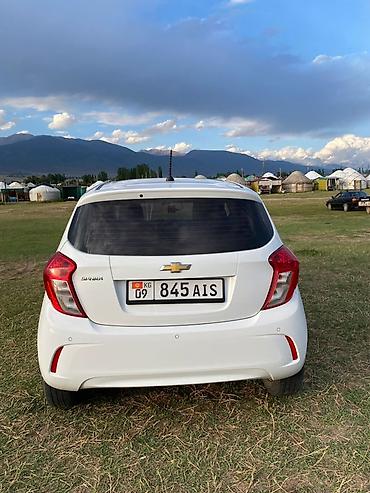 mazda d: Chevrolet Spark: 2021 г., 1 л, Автомат, Бензин, Хэтчбэк — 2
