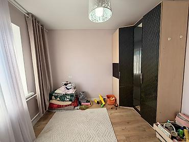 Продажа квартир: 3 комнаты, 69 м², Ошский рынок / базар 105 серия, 4 этаж — 6