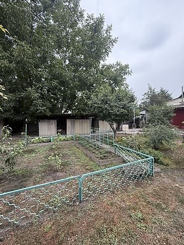 Продажа коттеджей и домов: 4 комнаты, 120 м², 5 соток, Бишкек, Аламединский рынок / базар Собственник — 15