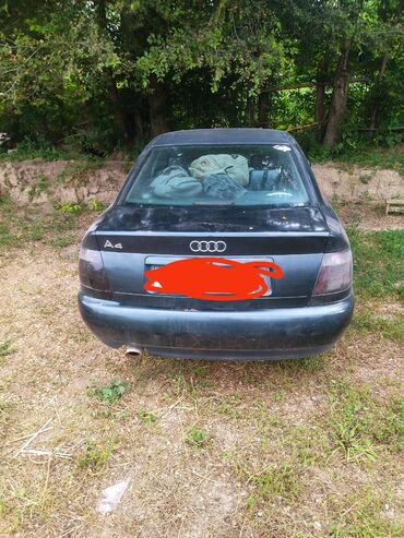 бу двери бишкек: Audi A4: 1995 г., 1.8 л, Механика, Бензин, Седан