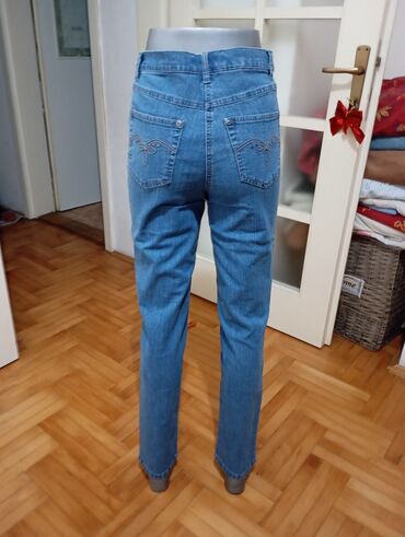 Farmerke: 36, Teksas, Visok struk, Ravne nogavice — 10