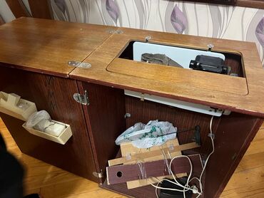 Tikiş maşınları: Tikiş maşını Chayka, Elektromexaniki — 9