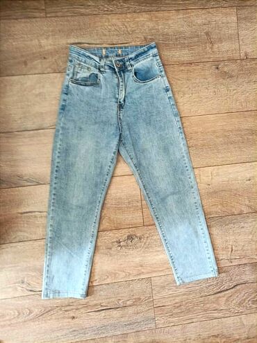 женские джинсы prada: Джинсы и брюки, цвет - Голубой, Новый