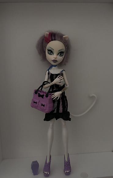 oyuncaq robot: Monster high Catrine Scaris — 1
