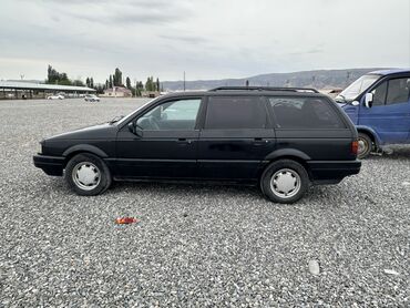авто гольф: Volkswagen Passat Variant: 1994 г., 1.8 л, Механика, Бензин, Вэн/Минивэн