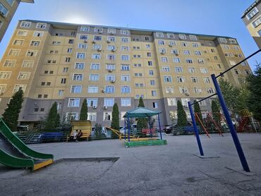 сдаю 1 комнатную квартиру политех: 2 комнаты, 67 м², 106 серия улучшенная, 1 этаж, Евроремонт