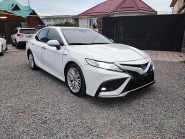 Toyota: Toyota Camry: 2018 г., 2.5 л, Типтроник, Гибрид, Седан