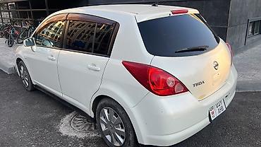 тиида: Nissan Tiida: 2007 г., Автомат, Бензин, Хэтчбэк — 6