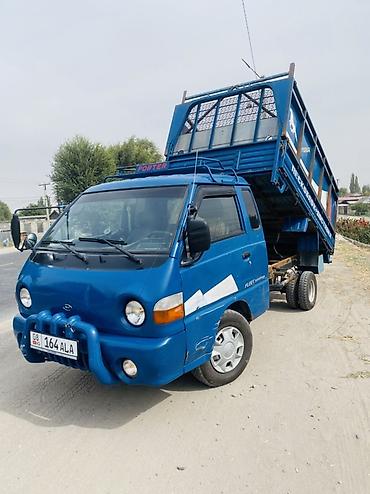 Унаа: Жеңил жүк ташуучу унаа, Hyundai, Стандарт, 2 т, Колдонулган — 8