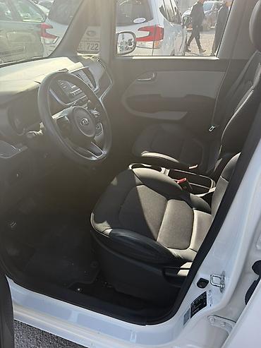 kia spektra: Kia Ray: 2021 г., 0.1 л, Автомат, Бензин, Универсал — 7