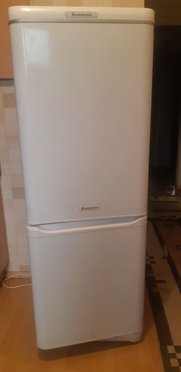 Муздаткычтар: Муздаткыч Hotpoint Ariston, Колдонулган, Эки камералуу