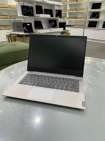 Ноутбуки: Ноутбук, Lenovo, 8 ГБ ОЗУ, AMD Ryzen 3, 14.3 ", Б/у, Для несложных задач, память SSD