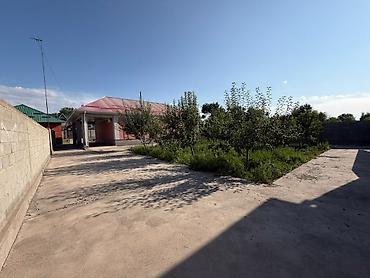 Продажа коттеджей и домов: 4 комнаты, 154 м², 2 соток, Бишкек, Риэлтор — 26