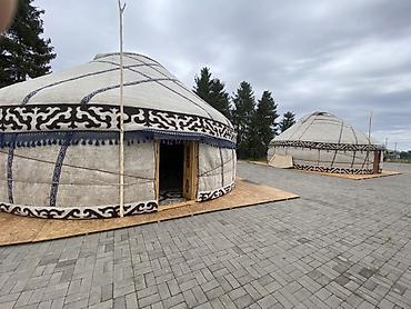 одежда италия: Аренда юрт Описание: - Просторная круглая юрта с деревянным каркасом — 2