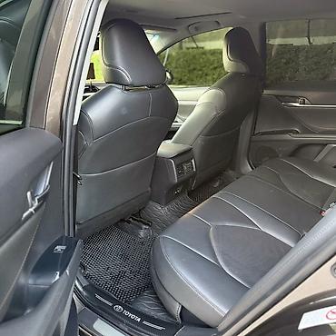Toyota: Toyota Camry: 2018 г., 2.5 л, Автомат, Гибрид, Седан — 9