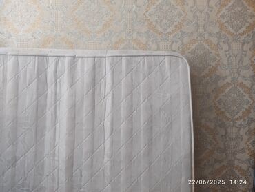dosekler: Б/у, Простой матрас, Двуспальное