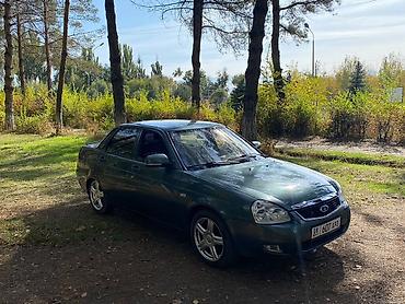 белорус 82 1: ВАЗ (ЛАДА) Priora: 2010 г., Кол менен иштөөчү, Седан — 2