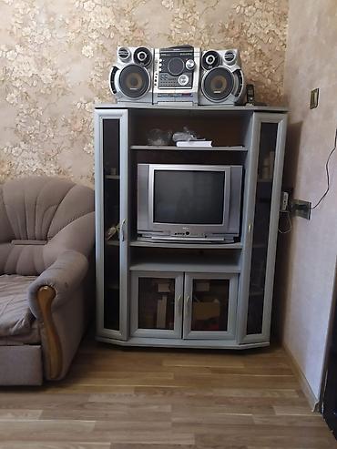 kunc rəf: Televizor atlıqı kalonkalar satılmlr televizor işləmir televizor — 1
