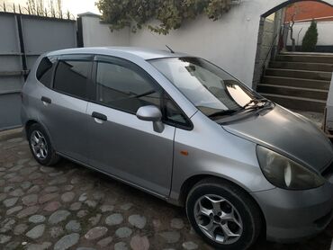 Honda: Honda Jazz: 2002 г., 1.3 л, Механика, Бензин